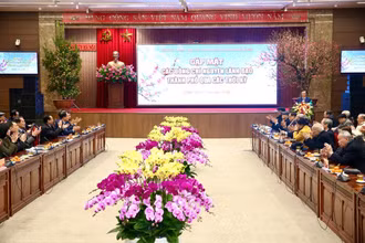 Quang cảnh buổi gặp mặt sáng 24/1.