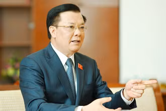 Đồng chí Đinh Tiến Dũng, Ủy viên Bộ Chính trị, Bí thư Thành ủy Hà Nội.