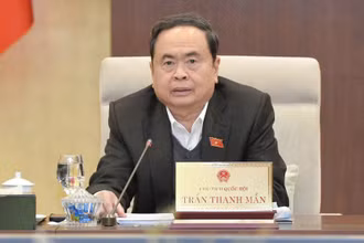 Chủ tịch Quốc hội Trần Thanh Mẫn góp ý kiến vào dự thảo Nghị quyết. (Ảnh: DUY LINH)