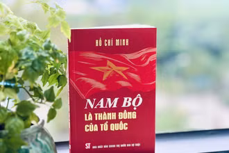 Cuốn sách "Nam Bộ là thành đồng của Tổ quốc". 