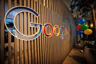 Google sẽ trả 93 triệu USD cho bang California để dàn xếp vụ kiện vi phạm dữ liệu cá nhân. (Ảnh: Reuters)