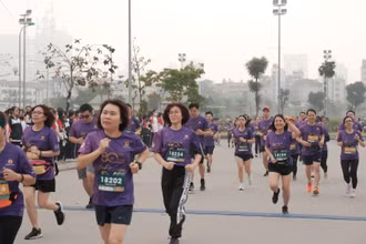 Giải chạy thu hút gần 600 vận động viên tranh tài ở các cự ly 1.800m, 3.000m và 5.000m dành cho nam và nữ.