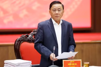 Thường trực Ban Bí thư Trần Cẩm Tú phát biểu kết luận hội nghị.