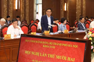 Các đại biểu thảo luận tại hội nghị ngày 26/4. (Ảnh: Duy Linh)