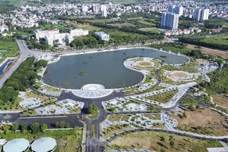 Công viên Long Biên mới được hoàn thành đã tạo thêm điểm nhấn cho địa bàn.