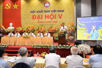 Phát triển sách nói là một trong những vấn đề nổi bật được bàn luận tại Đại hội đại biểu Hội Xuất bản Việt Nam lần thứ 5. (Ảnh: THÀNH ĐẠT)