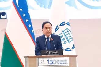 Chủ tịch Quốc hội Trần Thanh Mẫn phát biểu tại Phiên thảo luận chung IPU-150. (Ảnh: TTXVN)