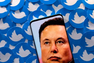 Vụ kiện tụng giữa Twitter và tỷ phú Elon Musk được dự báo sẽ là một trong những cuộc chiến pháp lý lớn nhất Phố Wall trong nhiều năm qua. (Ảnh: Reuters) 
