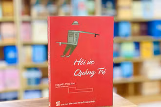Cuốn sách “Hồi ức Quảng Trị” của nhà văn, nhà thơ, nhà báo, nhạc sĩ, nhà nghiên cứu Nguyễn Thụy Kha.