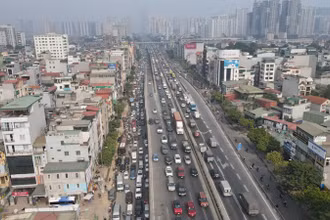 Các phương tiện cần lưu ý hướng đi lại để tránh ùn tắc trong dịp Tết 2025.