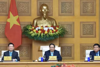 Thủ tướng Phạm Minh Chính chủ trì Toạ đàm với các tập đoàn, doanh nghiệp hàng đầu châu Âu. (Ảnh: TRẦN HẢI)