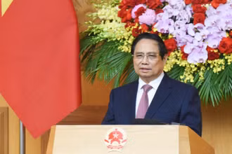 Thủ tướng Phạm Minh Chính phát biểu ý kiến kết luận cuộc họp. (Ảnh: TRẦN HẢI)