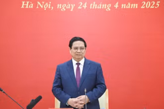 Thủ tướng Phạm Minh Chính phát biểu ý kiến tại buổi làm việc với Học viện Công nghệ Bưu chính Viễn thông. (Ảnh: TRẦN HẢI)