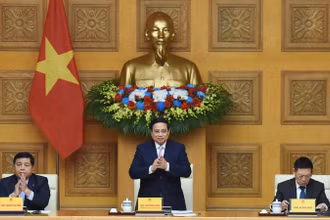 Thủ tướng Phạm Minh Chính chủ trì cuộc Tọa đàm với doanh nghiệp Trung quốc (Ảnh: TRẦN HẢI). 
