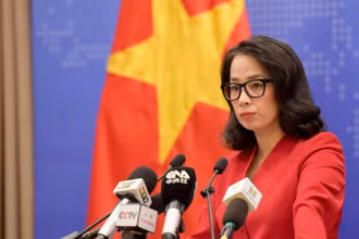 Người phát ngôn Bộ Ngoại giao Phạm Thu Hằng.