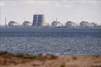 Quang cảnh nhà máy điện hạt nhân Zaporizhzhia ở Enerhodar, Ukraine, ngày 27/4/2022. (Ảnh: AFP/TTXVN)