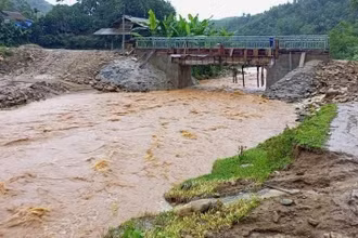 Lũ lớn tại xã Bình Thuận, huyện Văn Chấn (Yên Bái).