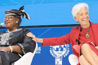 Tổng Giám đốc WTO Ngozi Okonjo-Iweala và Chủ tịch ECB Christine Lagarde. (Nguồn: Twitter)