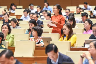 Thúc đẩy tạo việc làm, bảo vệ quyền lợi của người lao động trong kỷ nguyên số 
