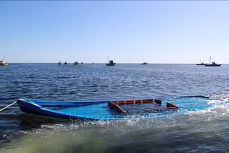 Chìm thuyền ngoài khơi Tunisia, 34 người di cư mất tích