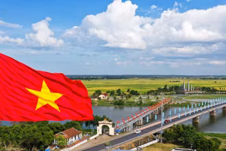 Chiến dịch hướng tới mục tiêu lan tỏa tinh thần dù là ai, dù ở bất cứ nơi nào vẫn sẽ luôn hướng về lá cờ Tổ quốc để bày tỏ tình yêu nước và niềm tự hào dân tộc. (Ảnh: SƠN BÁCH)