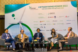 Các chuyên gia tại buổi họp báo chia sẻ thông tin về Hội nghị Điện gió Việt Nam 2022. (Ảnh: TRUNG HƯNG)