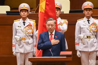 Chủ tịch nước Tô Lâm tuyên thệ nhậm chức. (Ảnh: LINH KHOA)
