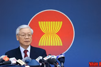 ASEAN: 50 năm hình thành, phát triển và chặng đường phía trước