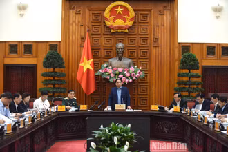 Thủ tướng Phạm Minh Chính dự và chủ trì hội nghị. 