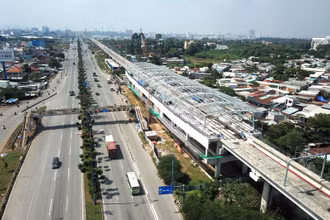 Vốn đầu tư thực hiện của khu vực nhà nước tăng mạnh so các khu vực khác cho thấy quyết tâm, nỗ lực của Chính phủ, các bộ, ngành và địa phương trong việc đẩy mạnh giải ngân vốn đầu tư công ngay từ các tháng đầu năm. (Ảnh minh họa: MPI)