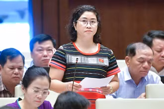 Đại biểu Phạm Thị Kiều (Đắk Nông) phát biểu. (Ảnh: DUY LINH)