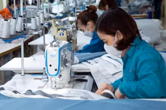 Xuất khẩu dệt may đang tăng trưởng mạnh.