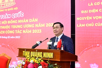 Chủ tịch Quốc hội Vương Đình Huệ phát biểu bế mạc Hội nghị. (Ảnh: Duy Linh)
