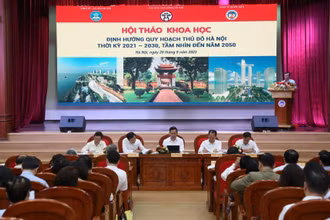 Các đại biểu tham gia hội thảo. 