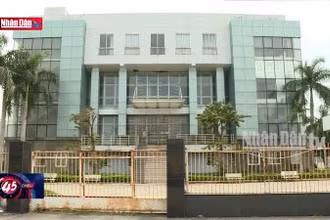Nhiều trụ sở bị bỏ hoang sau sáp nhập các quận