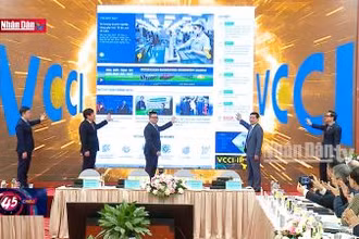 Nâng cao chất lượng thông tin về kinh tế và doanh nghiệp trên báo chí