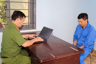 Nguyễn Tấn Phát tỏ vẻ ân hận về hành vi giết người.
