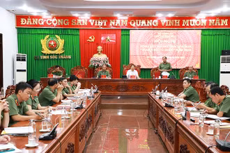 Quang cảnh hội nghị.