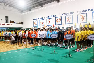 Hơn 200 vận động viên tham gia Giải Cầu mây 2024.