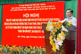 Chủ tịch Uỷ ban nhân dân tỉnh, Trưởng Ban Chỉ đạo tỉnh Sóc Trăng Trần Văn Lâu phát biểu chỉ đạo Hội nghị.