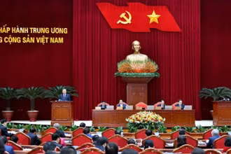 Tại Hội nghị Ban Chấp hành Trung ương Đảng khóa XIII, Trung ương đã thống nhất chỉ đạo quyết liệt, khẩn trương tiếp tục đổi mới, sắp xếp tổ chức bộ máy của hệ thống chính trị tinh gọn, hoạt động hiệu lực, hiệu quả. (Ảnh: Đăng Khoa)