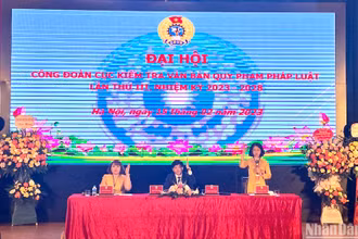 Đại hội Công đoàn cơ sở Cục Kiểm tra văn bản Quy phạm pháp luật (Bộ Tư Pháp) khai mạc chiều 15/2 tại Hà Nội. (Ảnh: THANH HÀ)