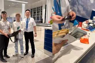 Anh Ch. vui mừng khi nhận lại tài sản để quên tại sân bay Nội Bài.