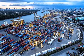 Cảng Bangkok trên sông Chao Phraya. (Ảnh: Reuters)