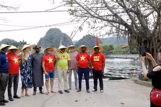 Những ngày đầu năm 2023, ngành du lịch tỉnh Ninh Bình đã đón 256.941 lượt khách trong nước và quốc tế.