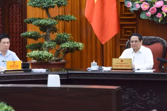 [Ảnh] Thủ tướng Phạm Minh Chính chủ trì họp Thường trực Chính phủ về một số luật