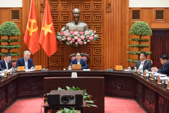 [Ảnh] Thủ tướng Phạm Minh Chính chủ trì cuộc họp về việc Hoa Kỳ áp thuế đối ứng lên hàng Việt Nam
