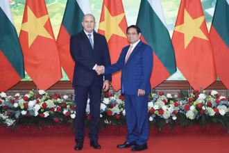 Thủ tướng Phạm Minh Chính và Tổng thống Bulgaria Rumen Radev.
