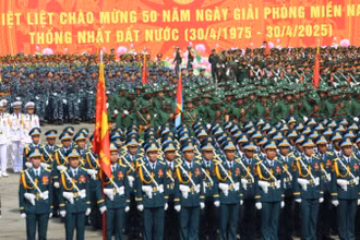 Hơn 13 nghìn cán bộ, chiến sĩ lực lượng vũ trang tham gia tổng hợp luyện cho Đại lễ 30/4.
