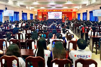 Toàn cảnh Hội nghị.